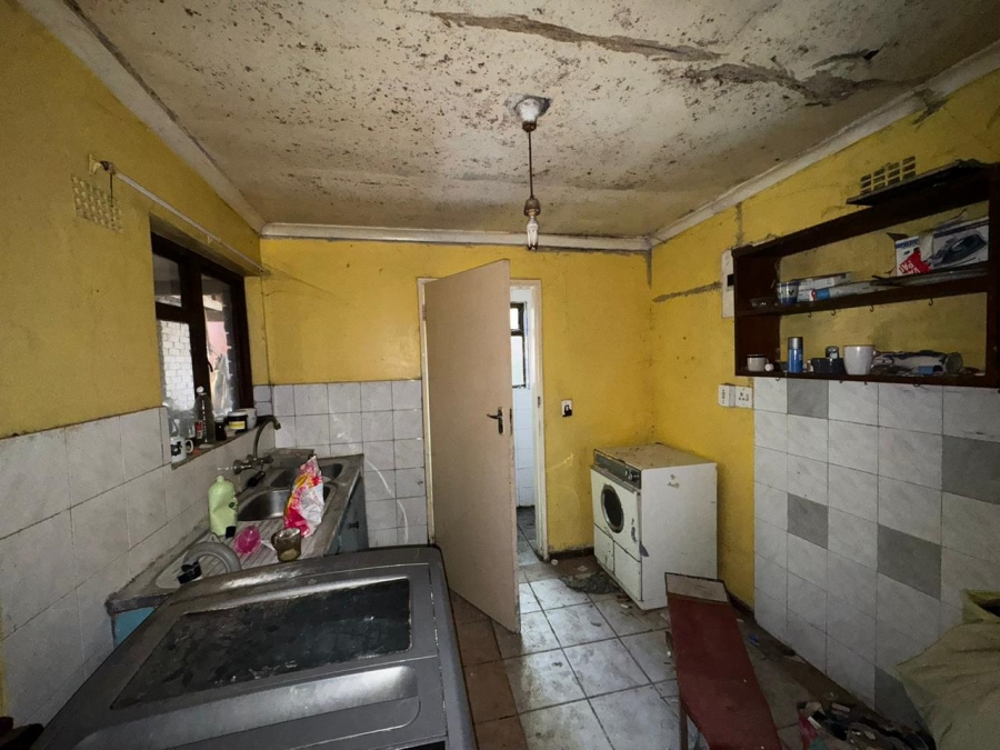 4 Bedroom Property for Sale in Rosedale Western Cape